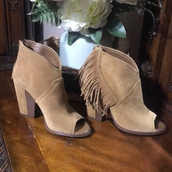 Gianni Bini Tan Ankle Booties with Fringe - Picture 2 of 6